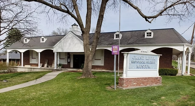 Riverfront Historical Society